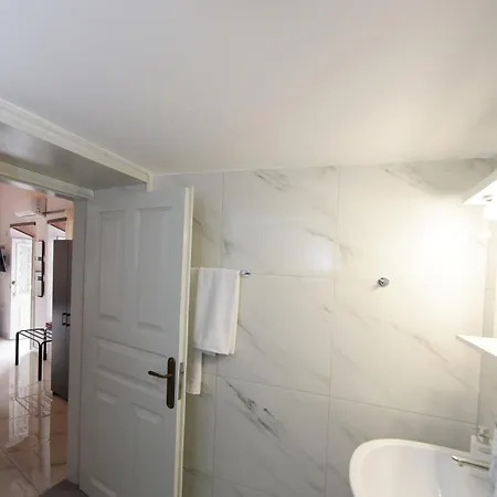 بيت ضيافة Tramonto 3*