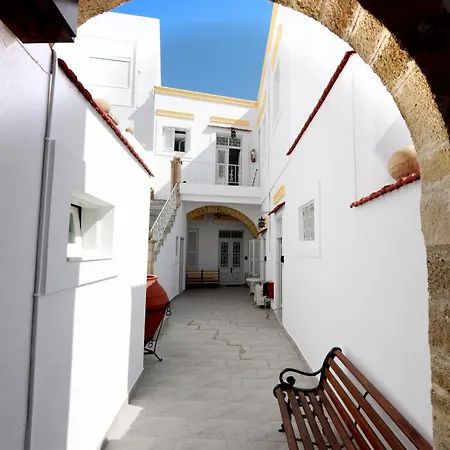 بيت ضيافة Tramonto 3*