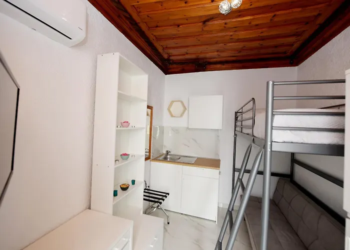 Casa de hóspedes Tramonto 3*